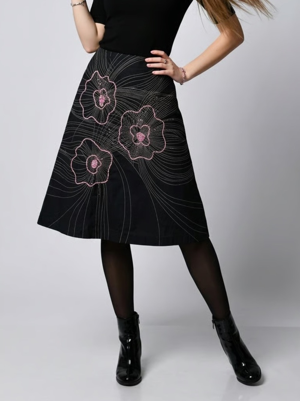 MIX NOUVEAU | Black Pink Sequin Embroidered Floral Midi Skirt Sz 8